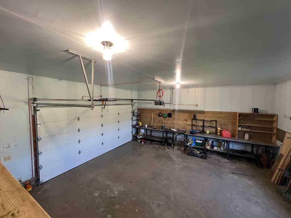 MLS® A2251810 - 1408 Newcastle Trail  in Newcastle Drumheller, Residential
