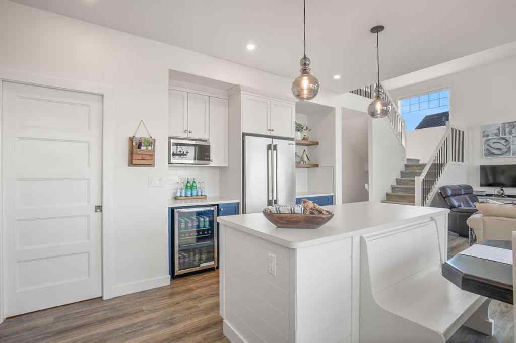 MLS® A2251813 - 705 Bridgeview Road  in Meridian Beach Rural Ponoka County, Residential