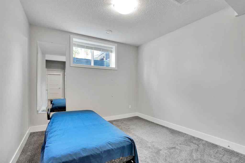 MLS® A2251818 - 172 Kinniburgh Way Chestermere   in Kinniburgh North Chestermere, Residential