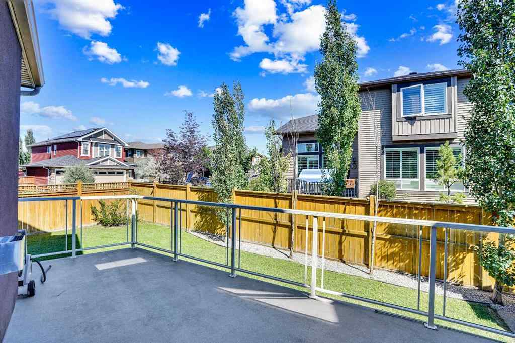 MLS® A2251818 - 172 Kinniburgh Way Chestermere   in Kinniburgh North Chestermere, Residential
