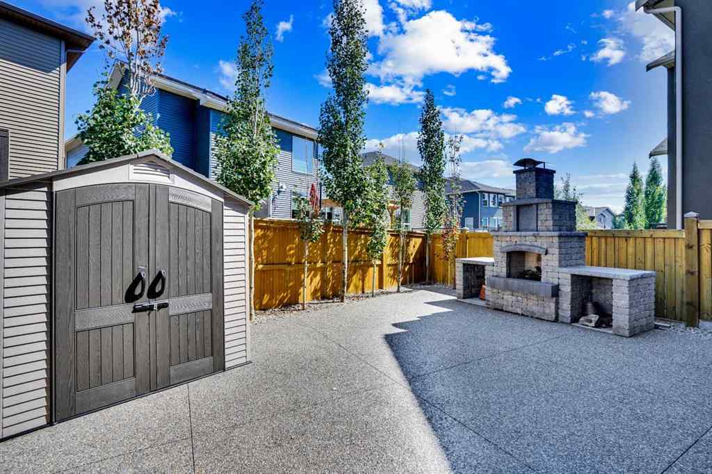 MLS® A2251818 - 172 Kinniburgh Way Chestermere   in Kinniburgh North Chestermere, Residential