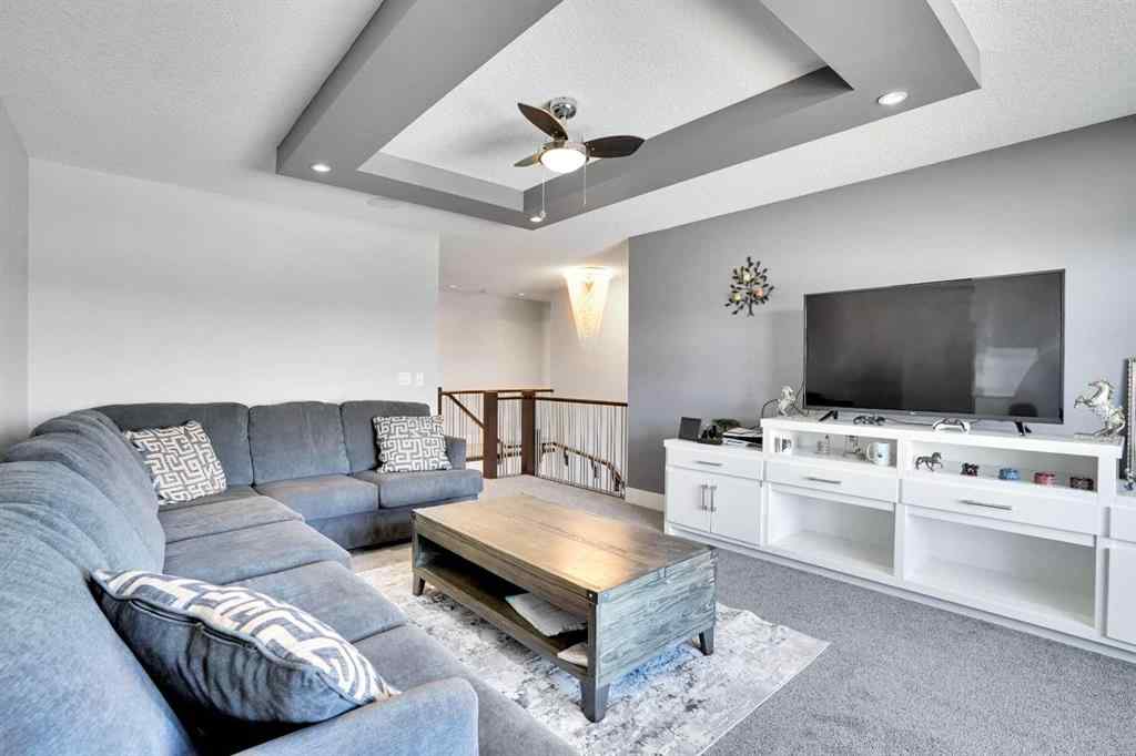 MLS® A2251818 - 172 Kinniburgh Way Chestermere   in Kinniburgh North Chestermere, Residential