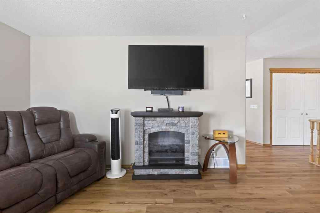 MLS® A2251826 - 131 Cambria Road  in Cambridge Glen Strathmore, Residential