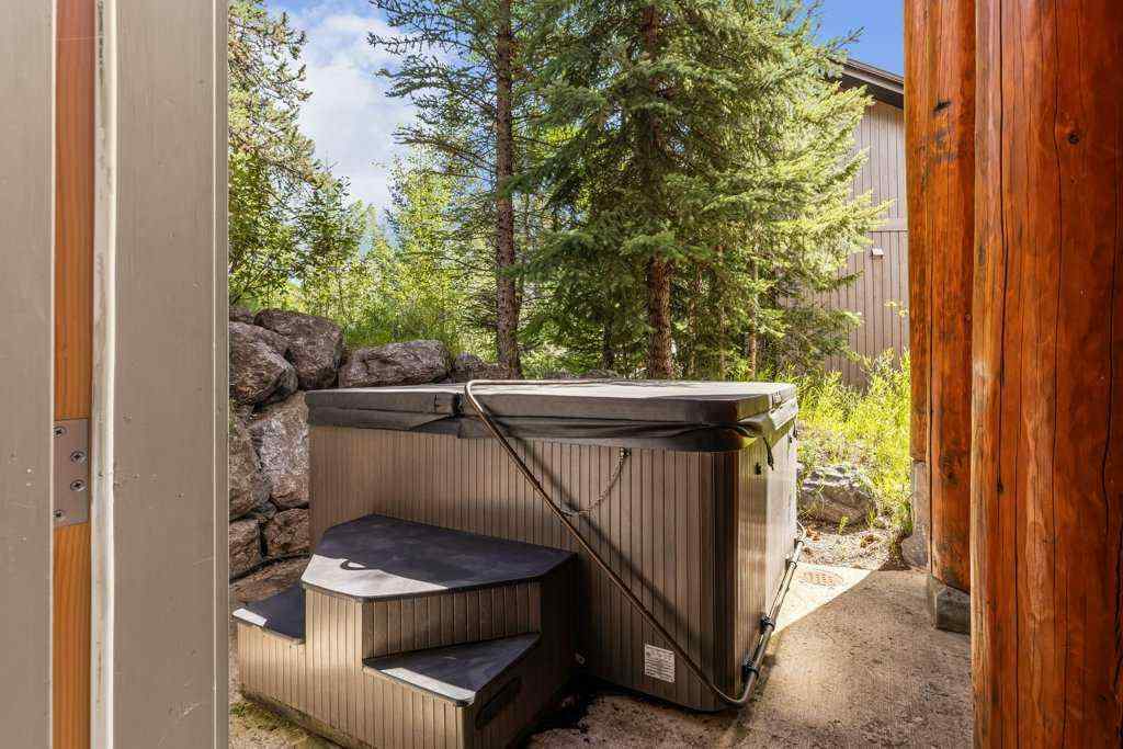 MLS® A2251831 - 24 Blue Grouse Ridge  in Silvertip Canmore, Residential