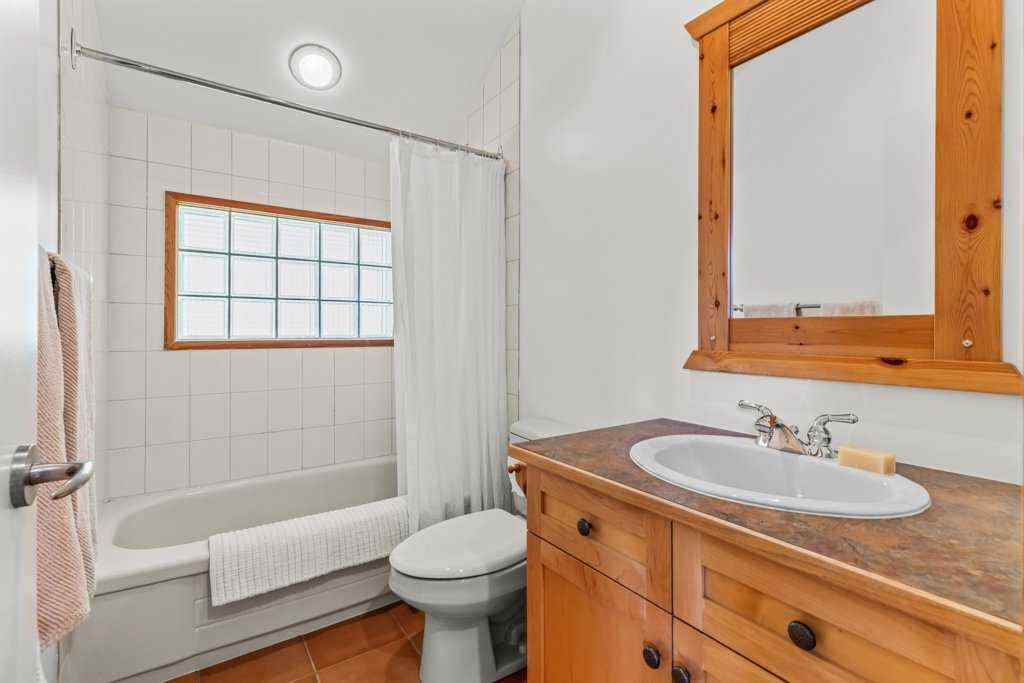 MLS® A2251831 - 24 Blue Grouse Ridge  in Silvertip Canmore, Residential
