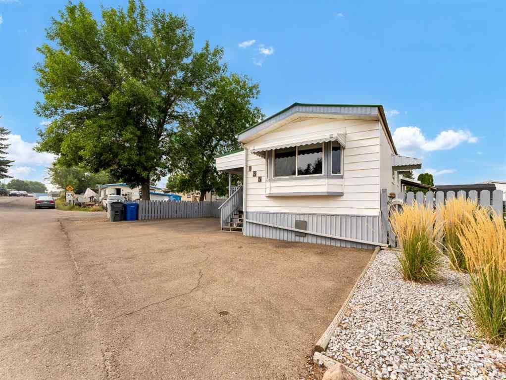 MLS® A2251832 - 135 Anson Avenue SW in SW Hill Medicine Hat, Residential