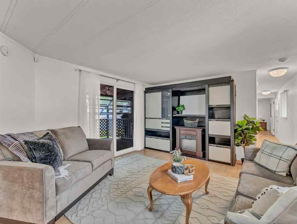 MLS® A2251832 - 135 Anson Avenue SW in SW Hill Medicine Hat, Residential