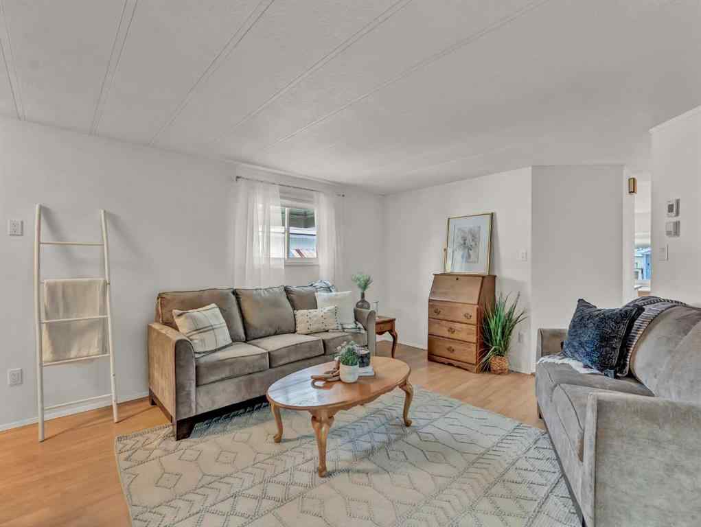 MLS® A2251832 - 135 Anson Avenue SW in SW Hill Medicine Hat, Residential