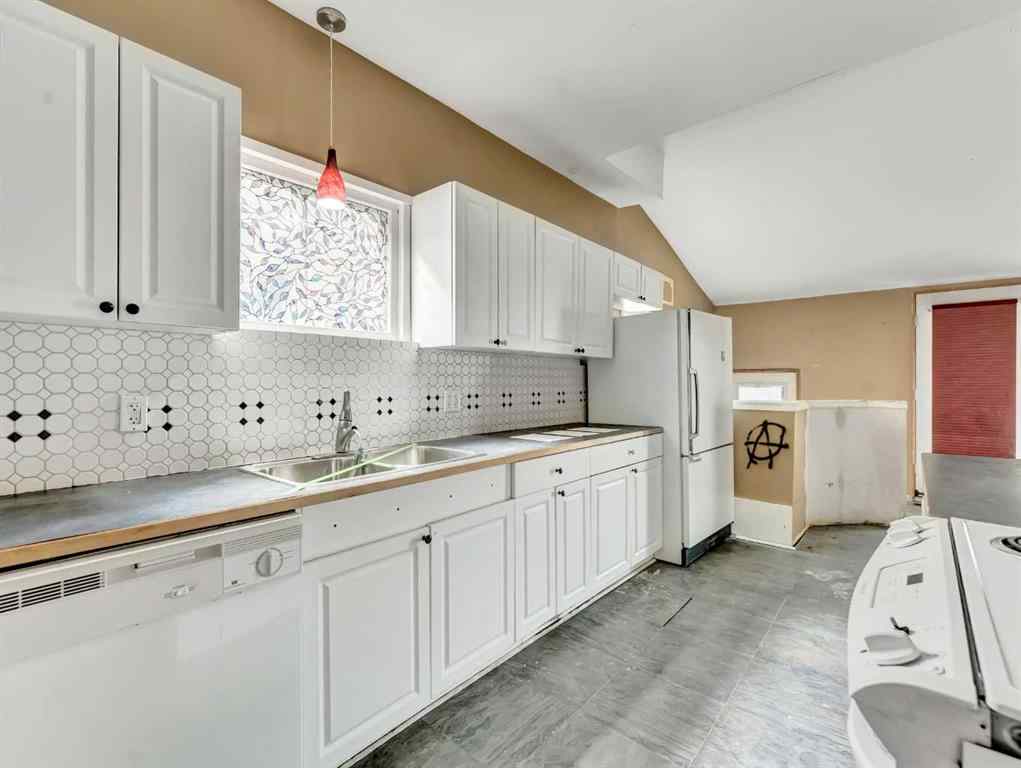 MLS® A2251833 - 510 8 Street SE in SE Hill Medicine Hat, Residential