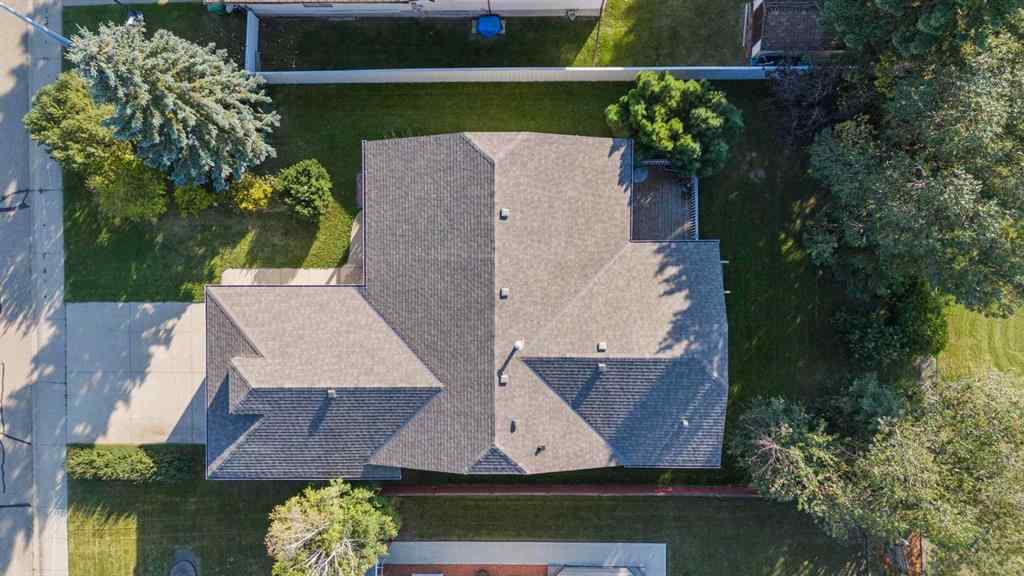 MLS® A2251836 - 5406 62 Street  in Victoria Park_CAMR Camrose, Residential