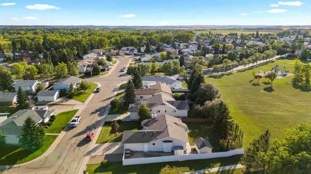 MLS® A2251836 - 5406 62 Street  in Victoria Park_CAMR Camrose, Residential