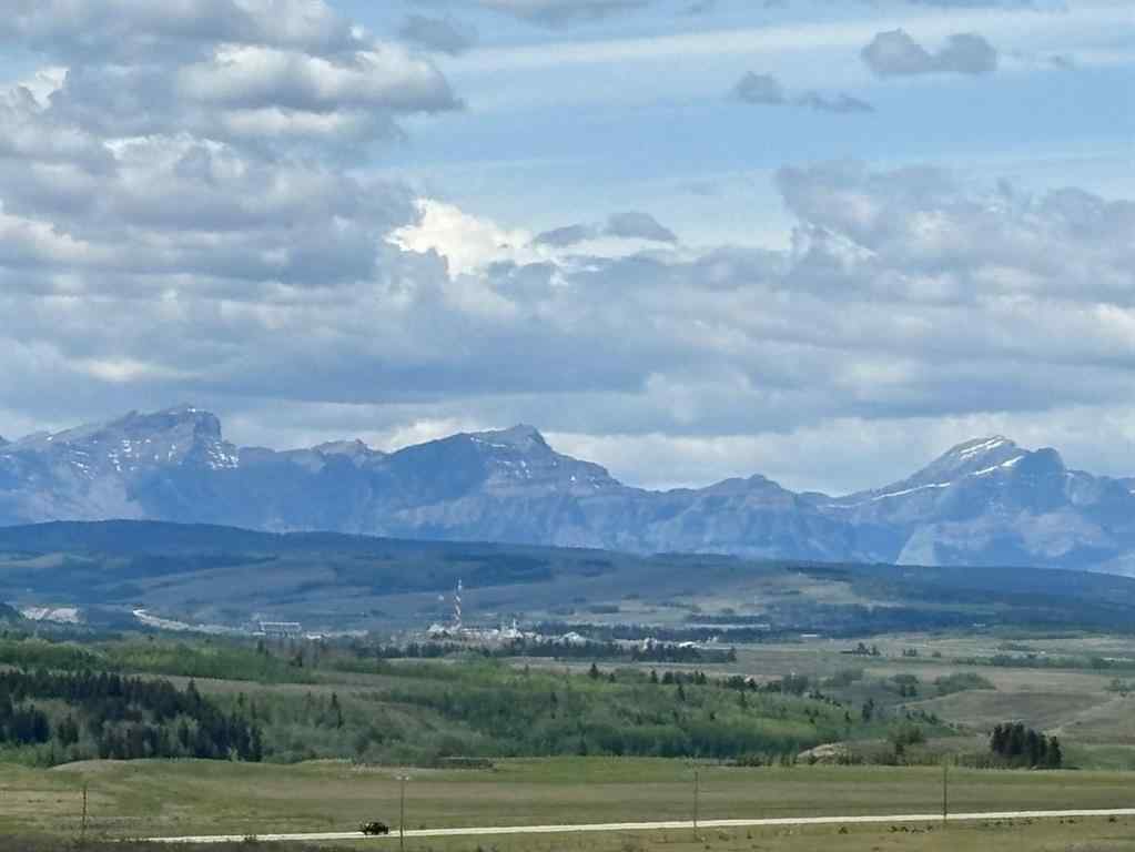 MLS® A2251841 - 131 Heritage Heights  in Heritage Hills Cochrane, Residential