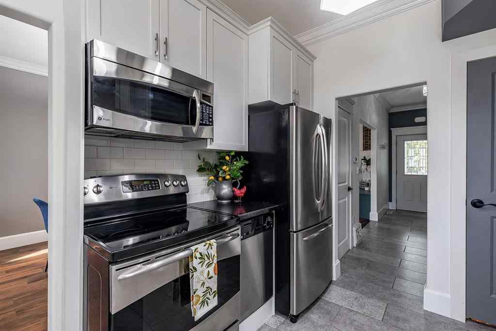 MLS® A2251844 - 42 4 Street SE in SE Hill Medicine Hat, Residential