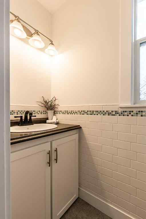 MLS® A2251844 - 42 4 Street SE in SE Hill Medicine Hat, Residential