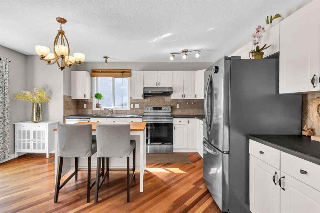 MLS® A2251848 - 14 Arbour Stone Rise NW in Arbour Lake Calgary, Residential