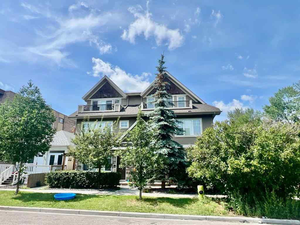 MLS® A2251849 - Unit #2 924 3 Avenue NW in Sunnyside Calgary, Residential