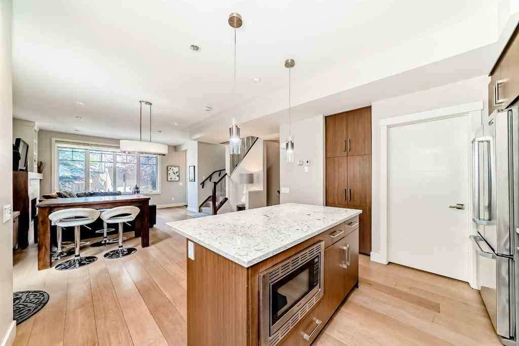 MLS® A2251849 - Unit #2 924 3 Avenue NW in Sunnyside Calgary, Residential