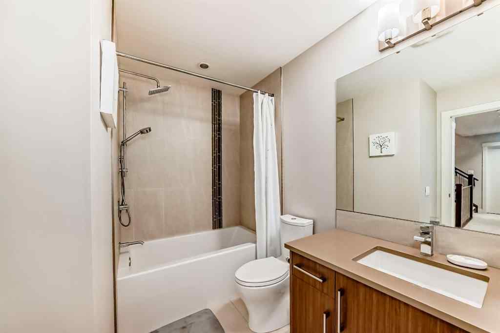 MLS® A2251849 - Unit #2 924 3 Avenue NW in Sunnyside Calgary, Residential