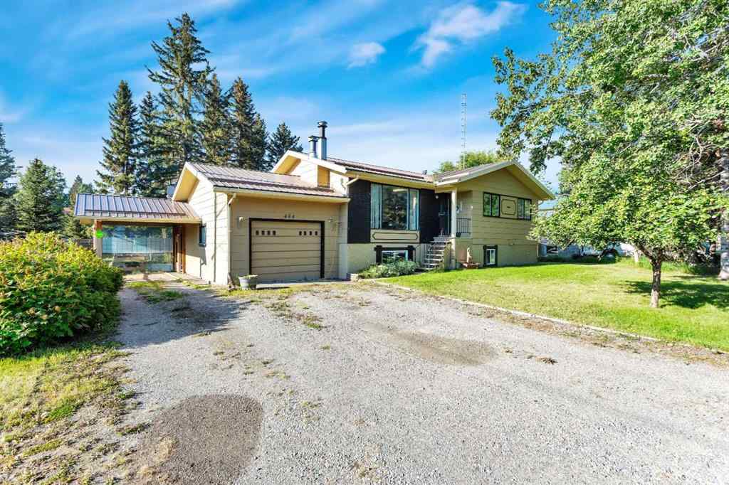 MLS® A2251856 - 404 3 Avenue SW in NONE Sundre, Residential