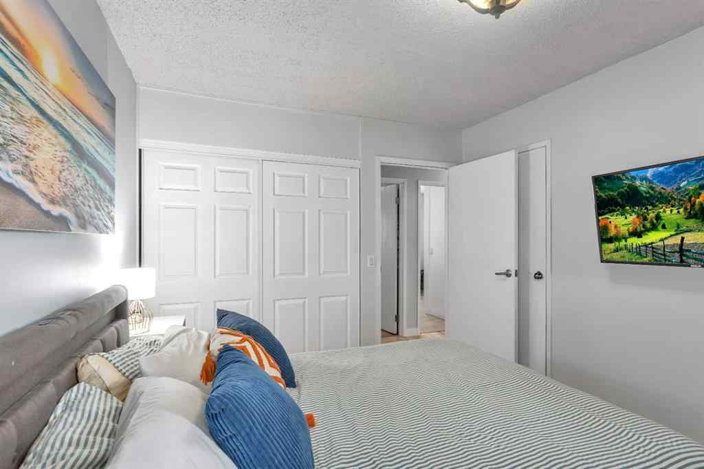 MLS® A2251856 - 404 3 Avenue SW in NONE Sundre, Residential