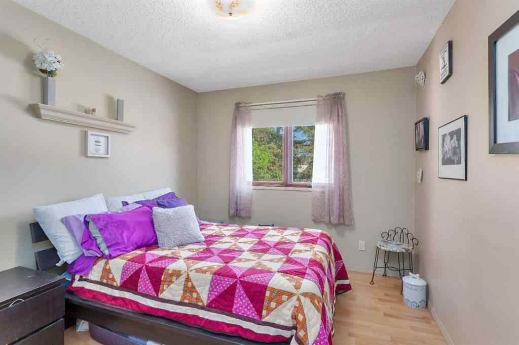 MLS® A2251856 - 404 3 Avenue SW in NONE Sundre, Residential