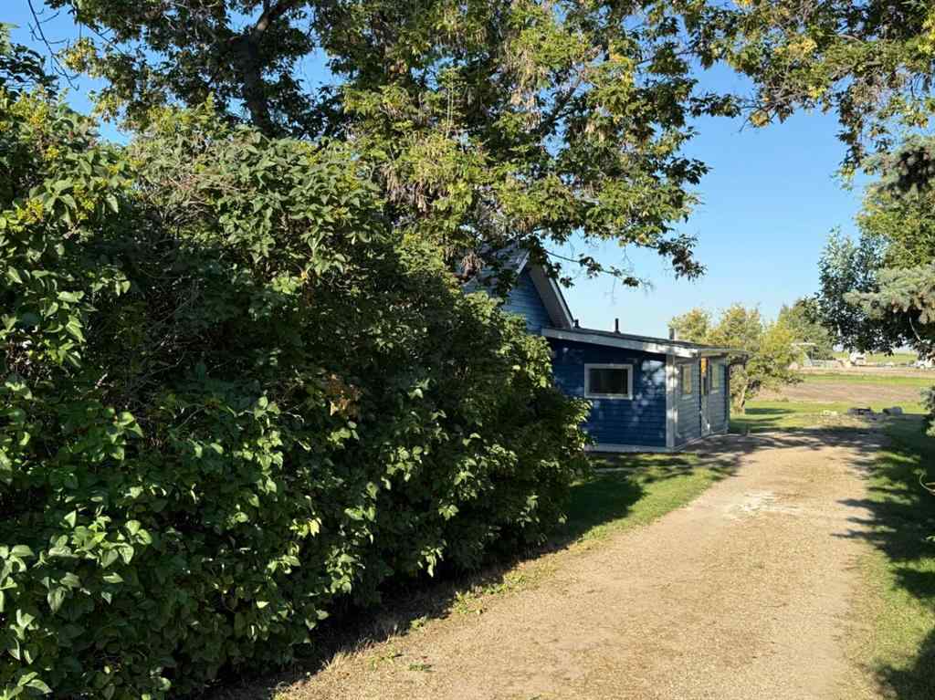 MLS® A2251859 - 32 2 Street W in NONE Arrowwood, Residential