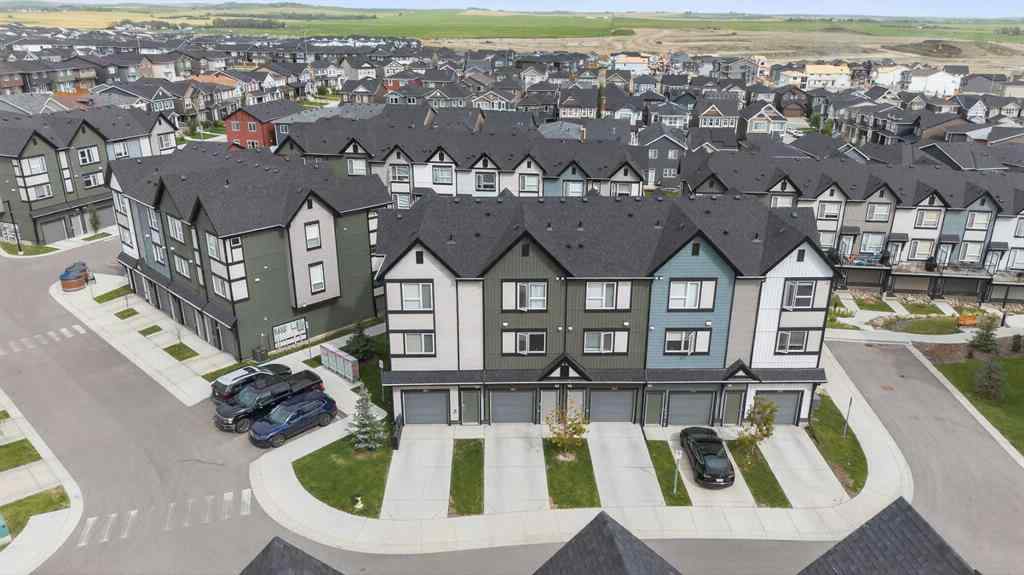 MLS® A2251861 - Unit #104 16 Evanscrest Park NW in Evanston Calgary, Residential