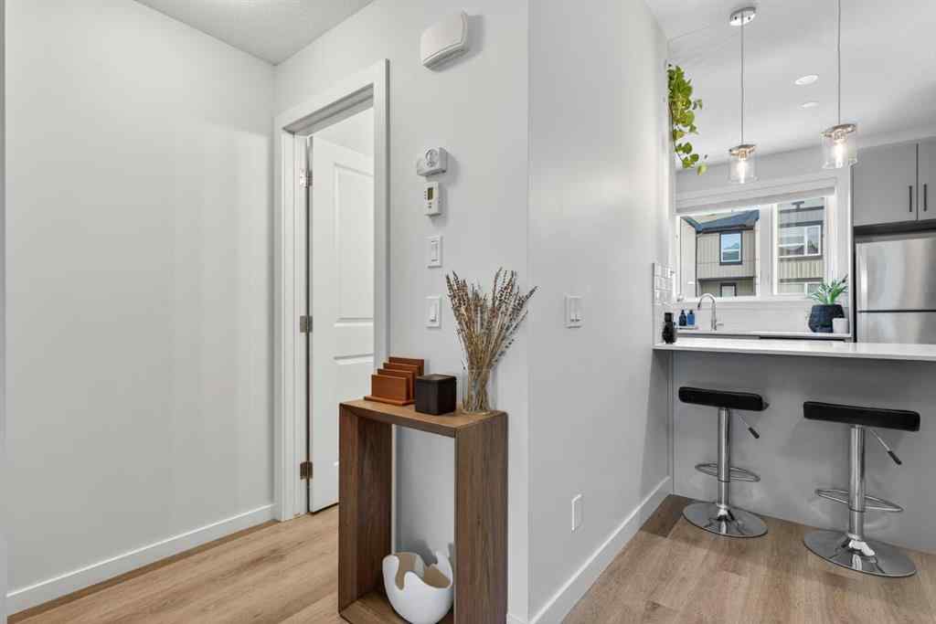 MLS® A2251861 - Unit #104 16 Evanscrest Park NW in Evanston Calgary, Residential