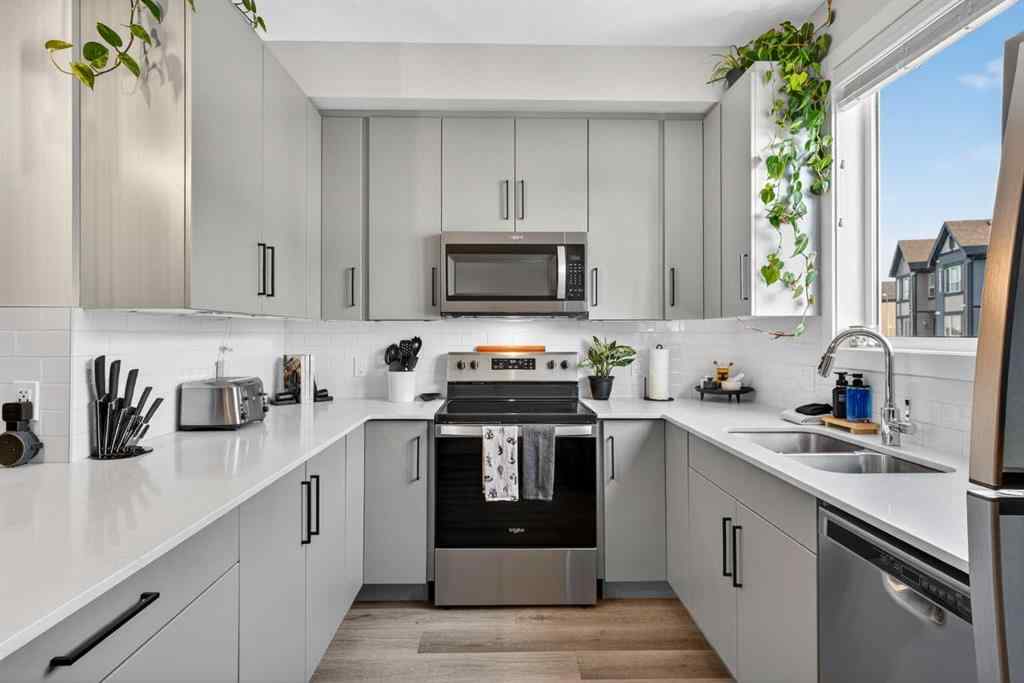 MLS® A2251861 - Unit #104 16 Evanscrest Park NW in Evanston Calgary, Residential