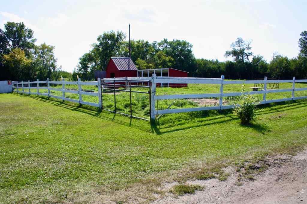 MLS® A2251862 - 43537 SW35-43-28W/3   in NONE Marsden, Residential