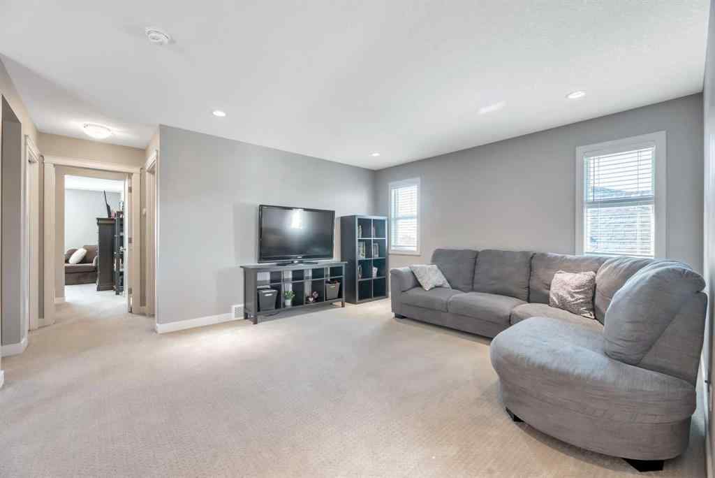 MLS® A2251863 - 21 Ranchers Crescent  in Air Ranch Okotoks, Residential