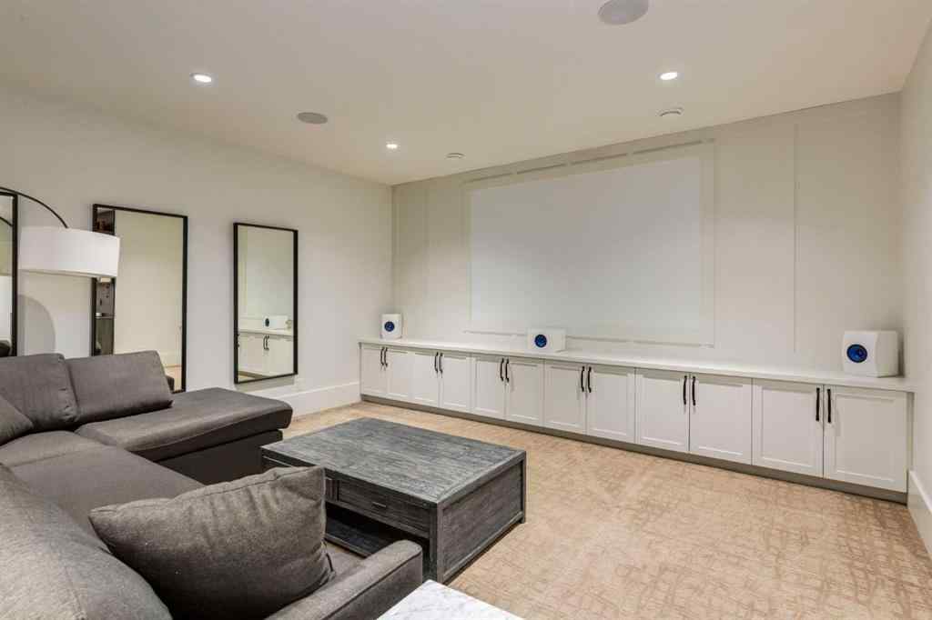 MLS® A2251864 - 4211 17 Street SW in Altadore Calgary, Residential
