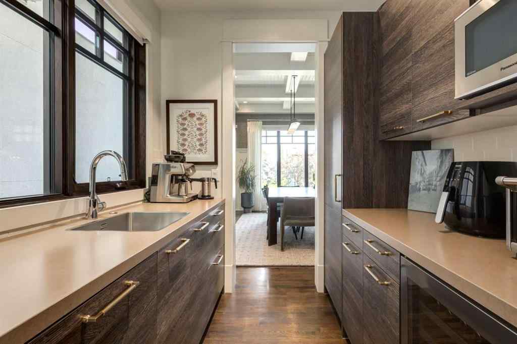 MLS® A2251864 - 4211 17 Street SW in Altadore Calgary, Residential