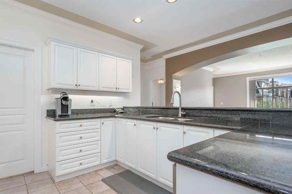 MLS® A2251865 - Unit #401 60 24 Avenue SW in Erlton Calgary, Residential