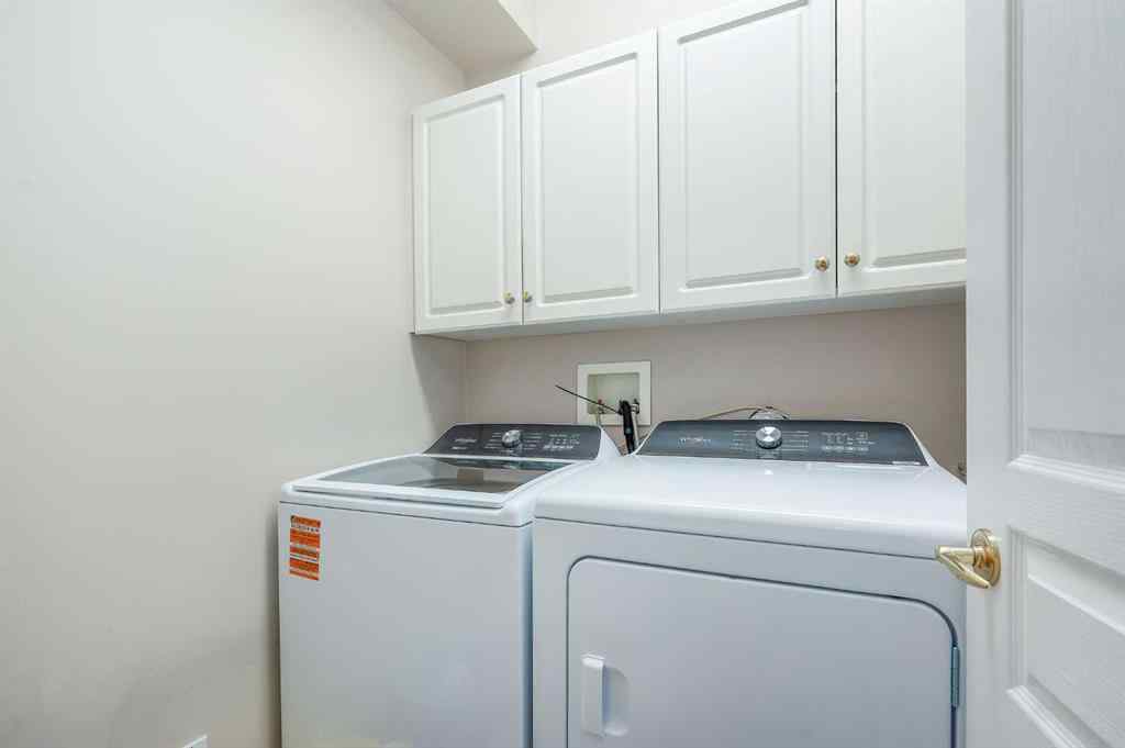 MLS® A2251865 - Unit #401 60 24 Avenue SW in Erlton Calgary, Residential