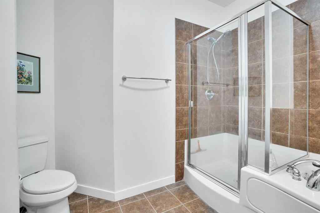 MLS® A2251871 - Unit #323 20 Discovery Ridge Close SW in Discovery Ridge Calgary, Residential