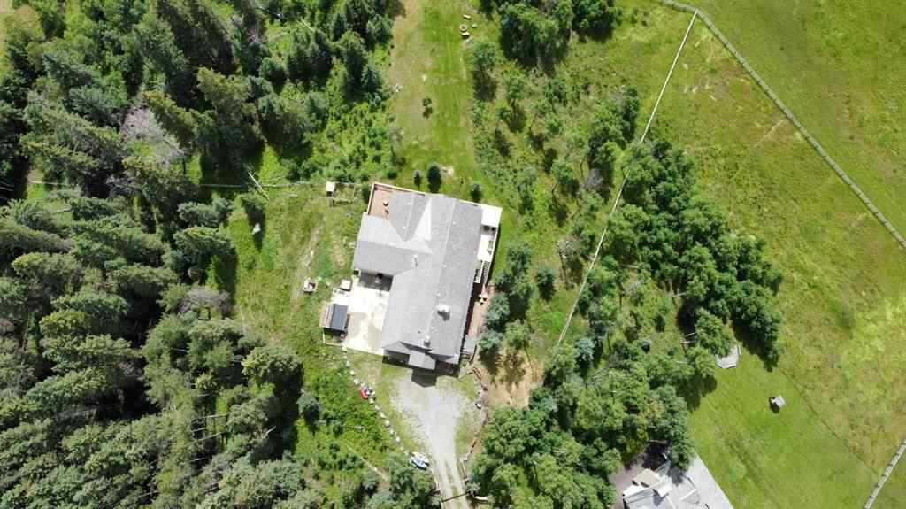 MLS® A2251872 - 11 Black Bear Lane  in Square Butte Rural Foothills County, Residential