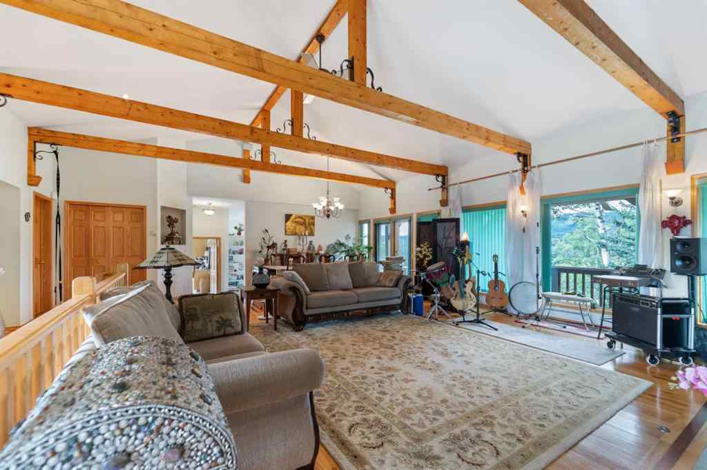 MLS® A2251872 - 11 Black Bear Lane  in Square Butte Rural Foothills County, Residential
