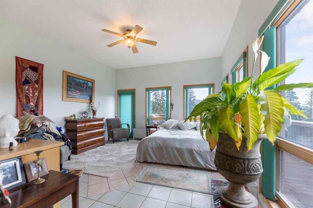 MLS® A2251872 - 11 Black Bear Lane  in Square Butte Rural Foothills County, Residential