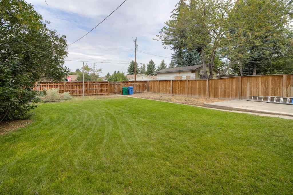 MLS® A2251874 - 1107 12 Avenue N in NONE Lethbridge, Residential