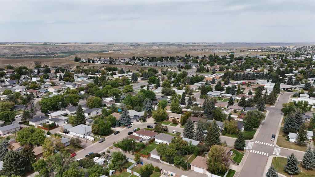 MLS® A2251874 - 1107 12 Avenue N in NONE Lethbridge, Residential