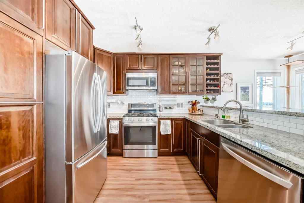 MLS® A2251876 - Unit ##1 18 34 Avenue SW in Erlton Calgary, Residential