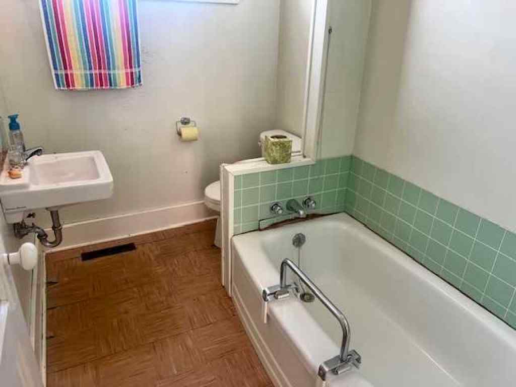 MLS® A2251878 - 4811 46 Avenue  in Forestburg Forestburg, Residential