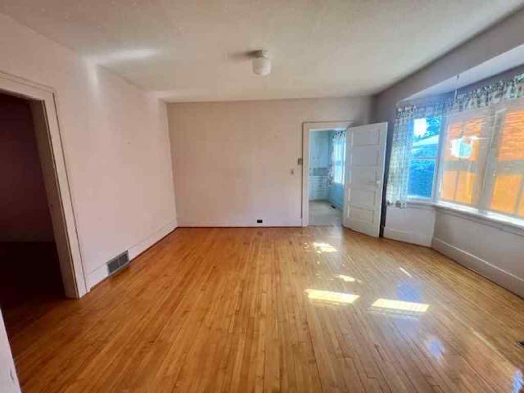 MLS® A2251878 - 4811 46 Avenue  in Forestburg Forestburg, Residential