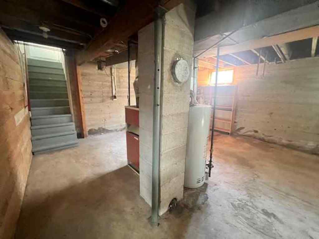MLS® A2251878 - 4811 46 Avenue  in Forestburg Forestburg, Residential