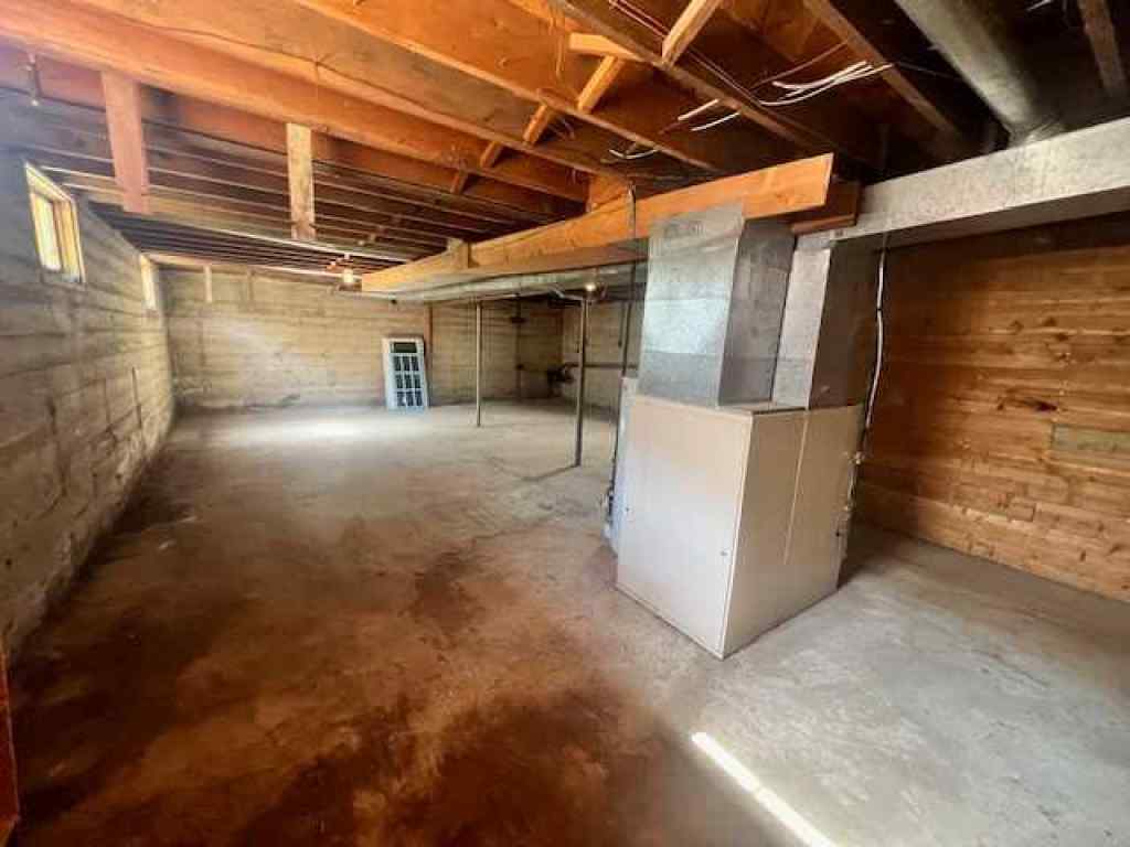 MLS® A2251878 - 4811 46 Avenue  in Forestburg Forestburg, Residential