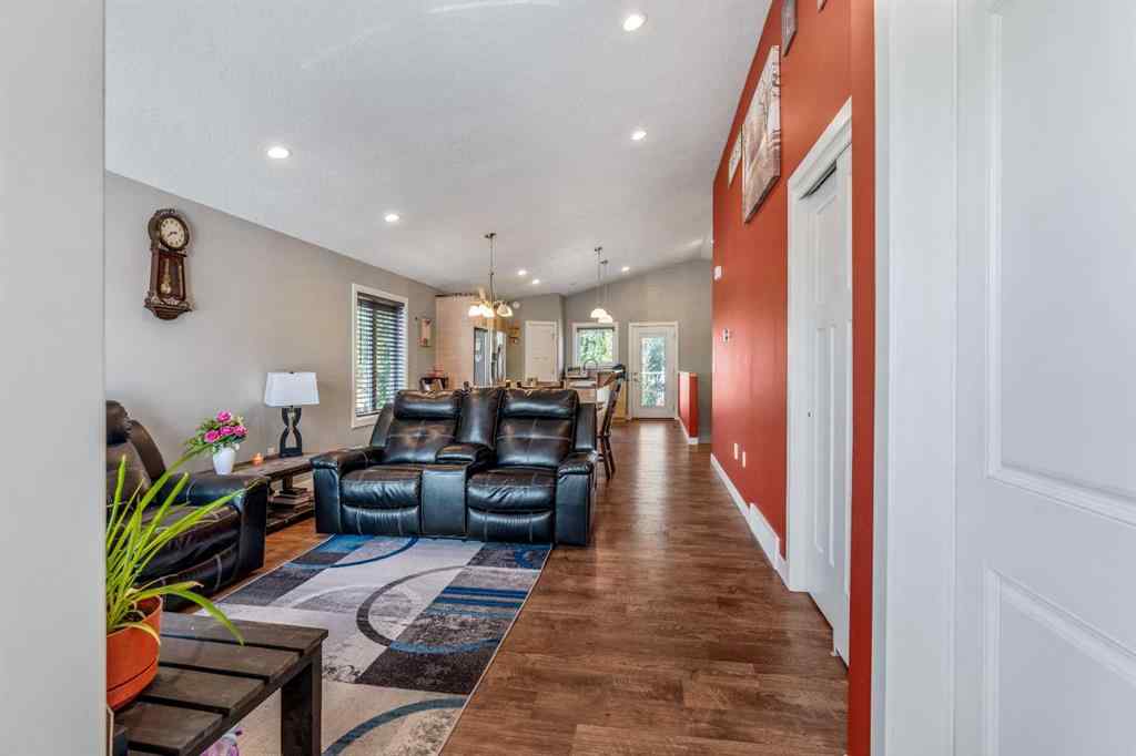 MLS® A2251881 - 263 Westview Crescent West   in NONE Bow Island, Residential