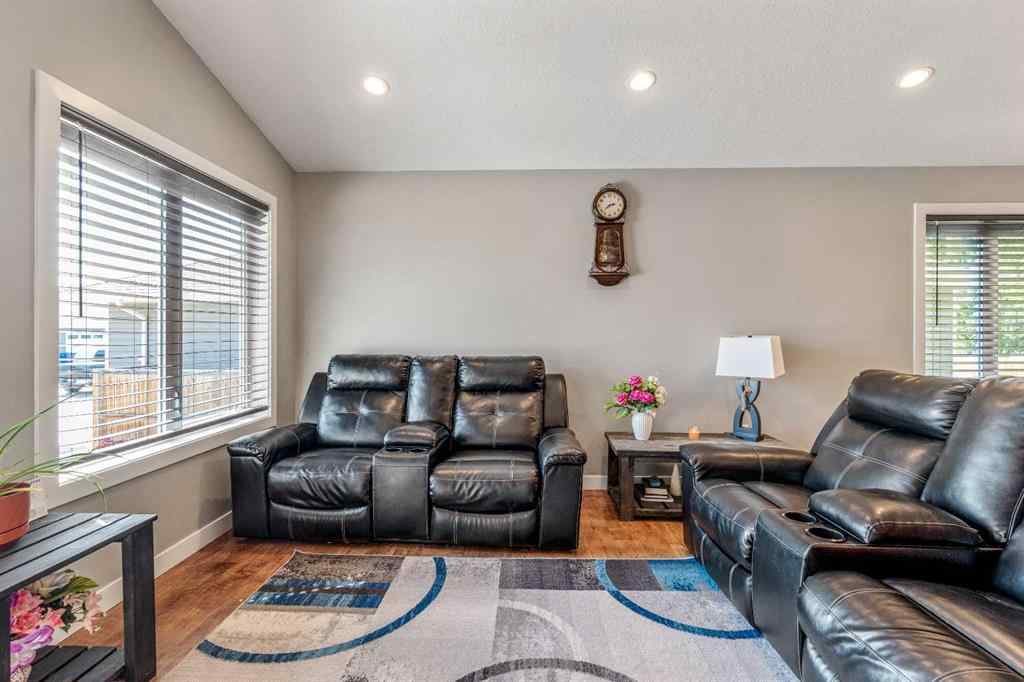 MLS® A2251881 - 263 Westview Crescent West   in NONE Bow Island, Residential