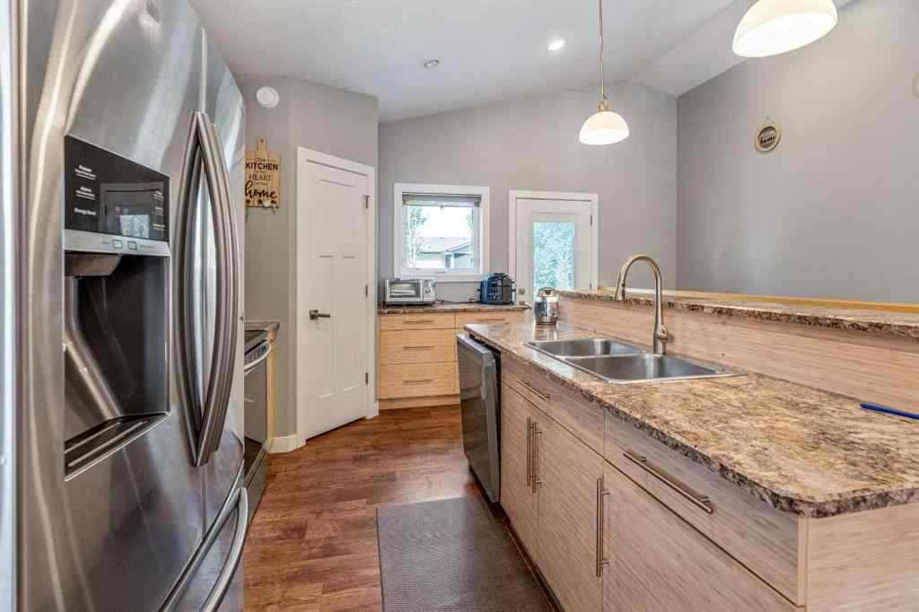 MLS® A2251881 - 263 Westview Crescent West   in NONE Bow Island, Residential