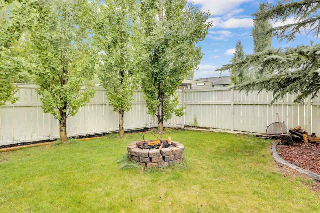 MLS® A2251882 - 39 Reighley Close  in Rosedale Meadows Red Deer, Residential